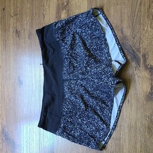 Lululemon Shorts (6)